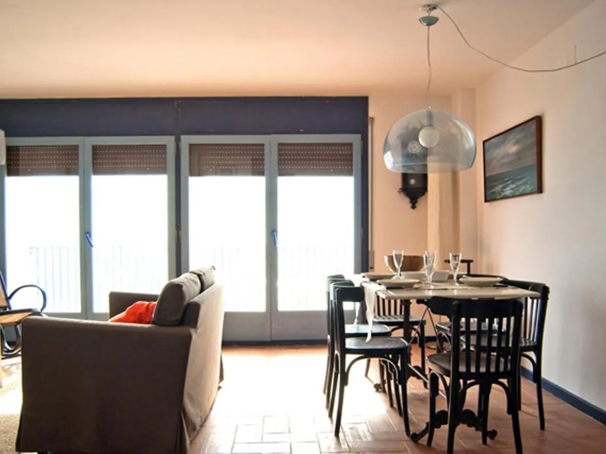 At303 Vistas De La Playa De Altafulla, Casa En Primera Linea Spain